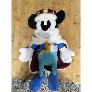 Disney Parks Exclusive Epcot London UK Plush Mickey King *